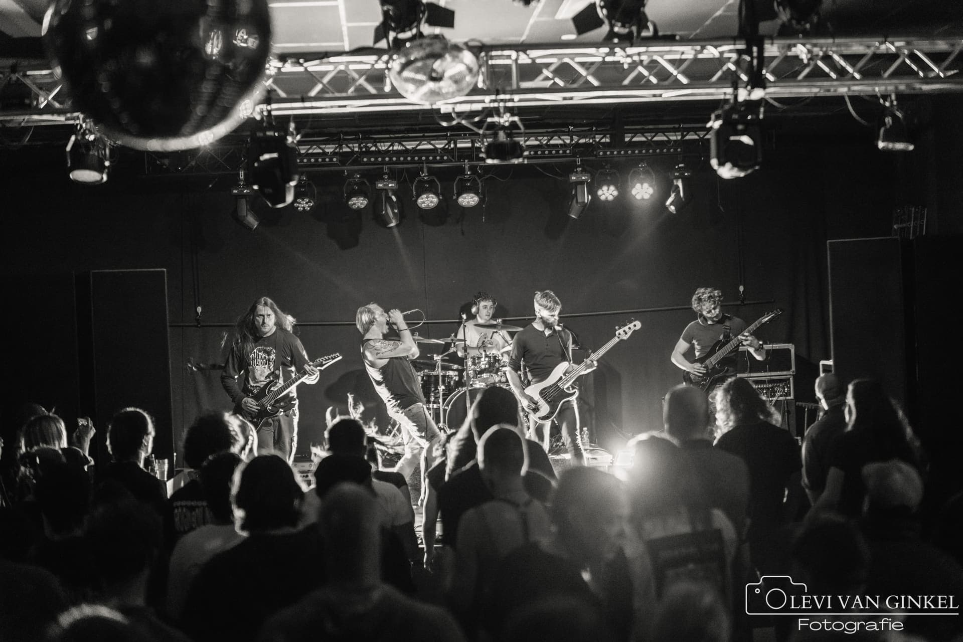 Seven Spirits Burning live on stage, photo by Levi van Ginkel